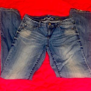 Straight leg jeans, women’s